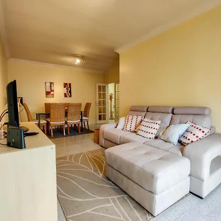 Ap Amorosa - 5 Minutes From The ויאנה דו קסטלו