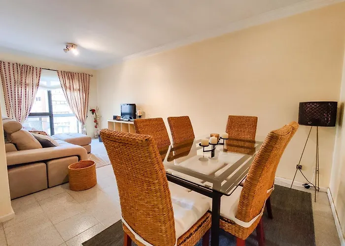 Apartamento Ap Amorosa - 5 Minutes From The